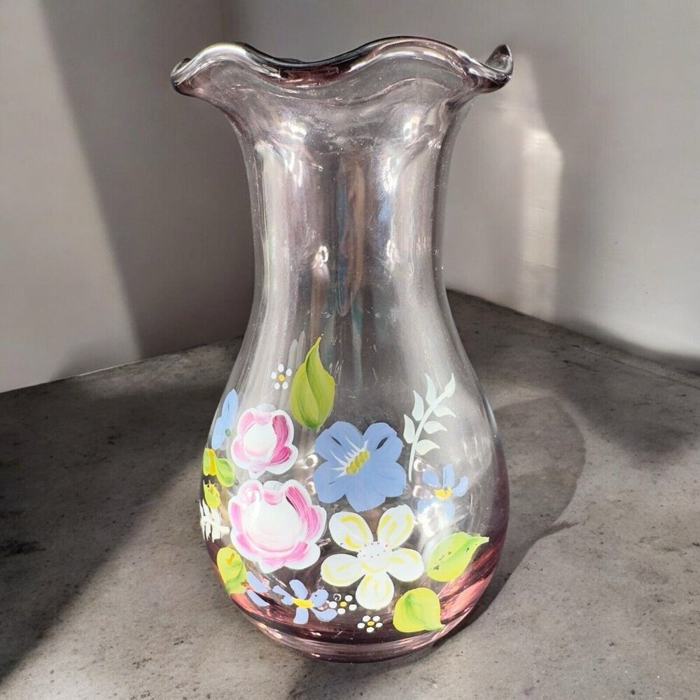 Art Glass Vase Vessel Amethyst‎ Purple With Pretty Flowers Pattern Ruffled Top
